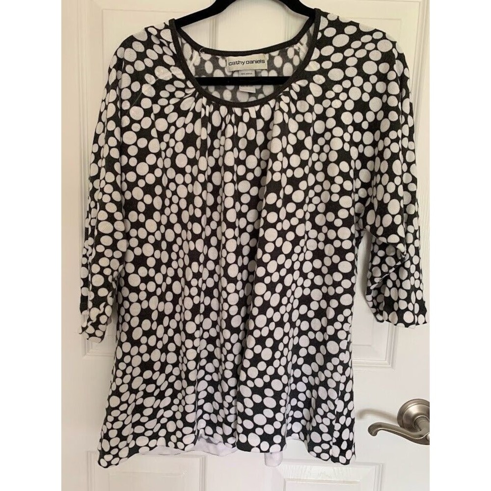 cathy daniels 2x grey with white dots 3/4 length sleeve sweater/top